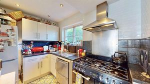 Photo 9- click for photo gallery